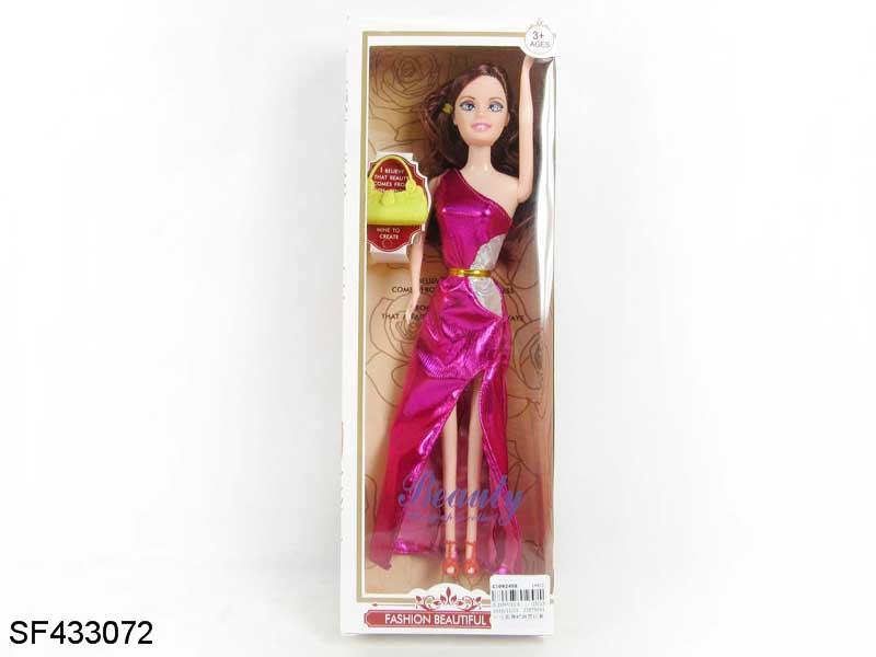 11.5晚时装实身芭比